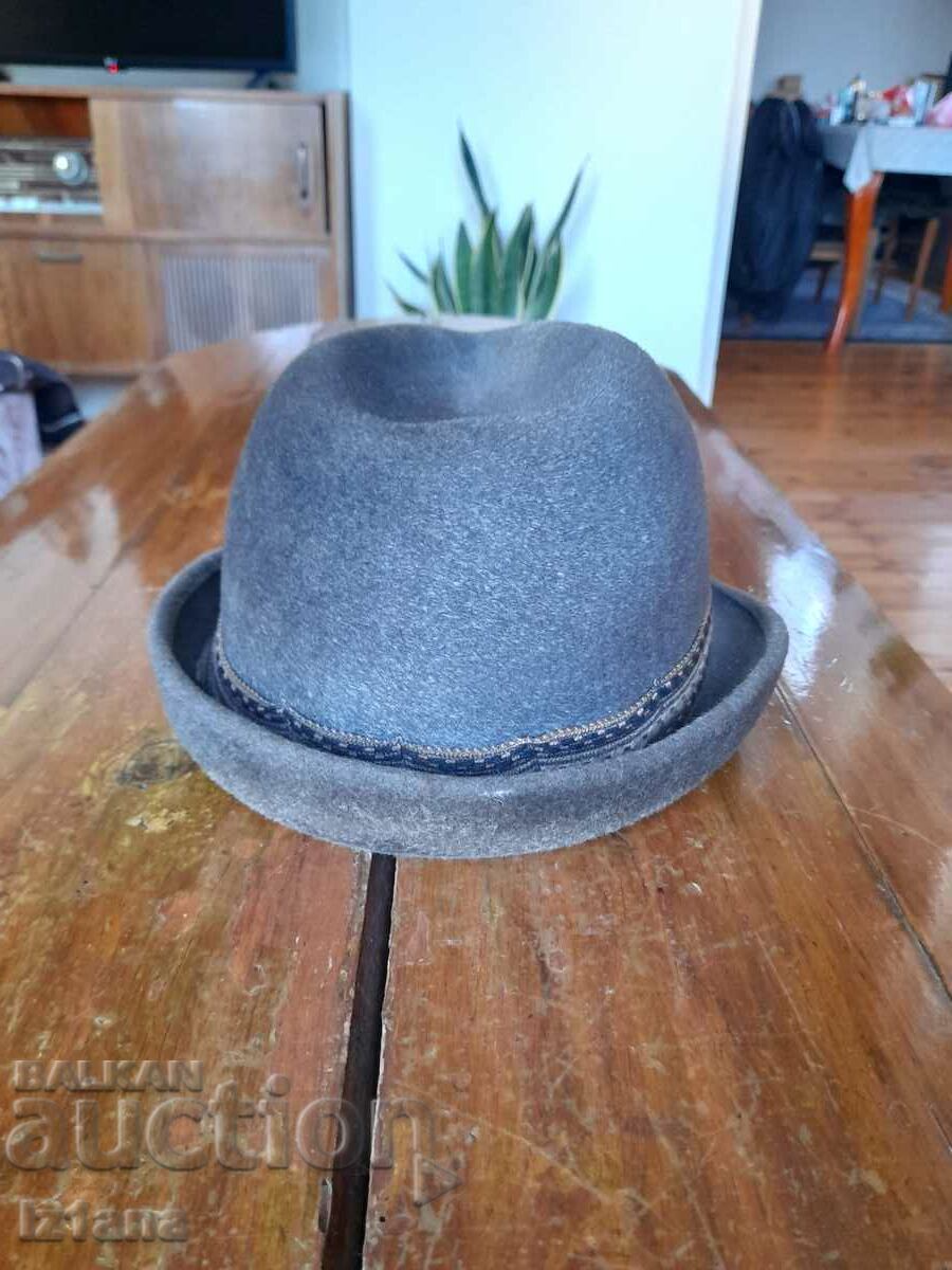 Auction Old bomb Auction Old bomb