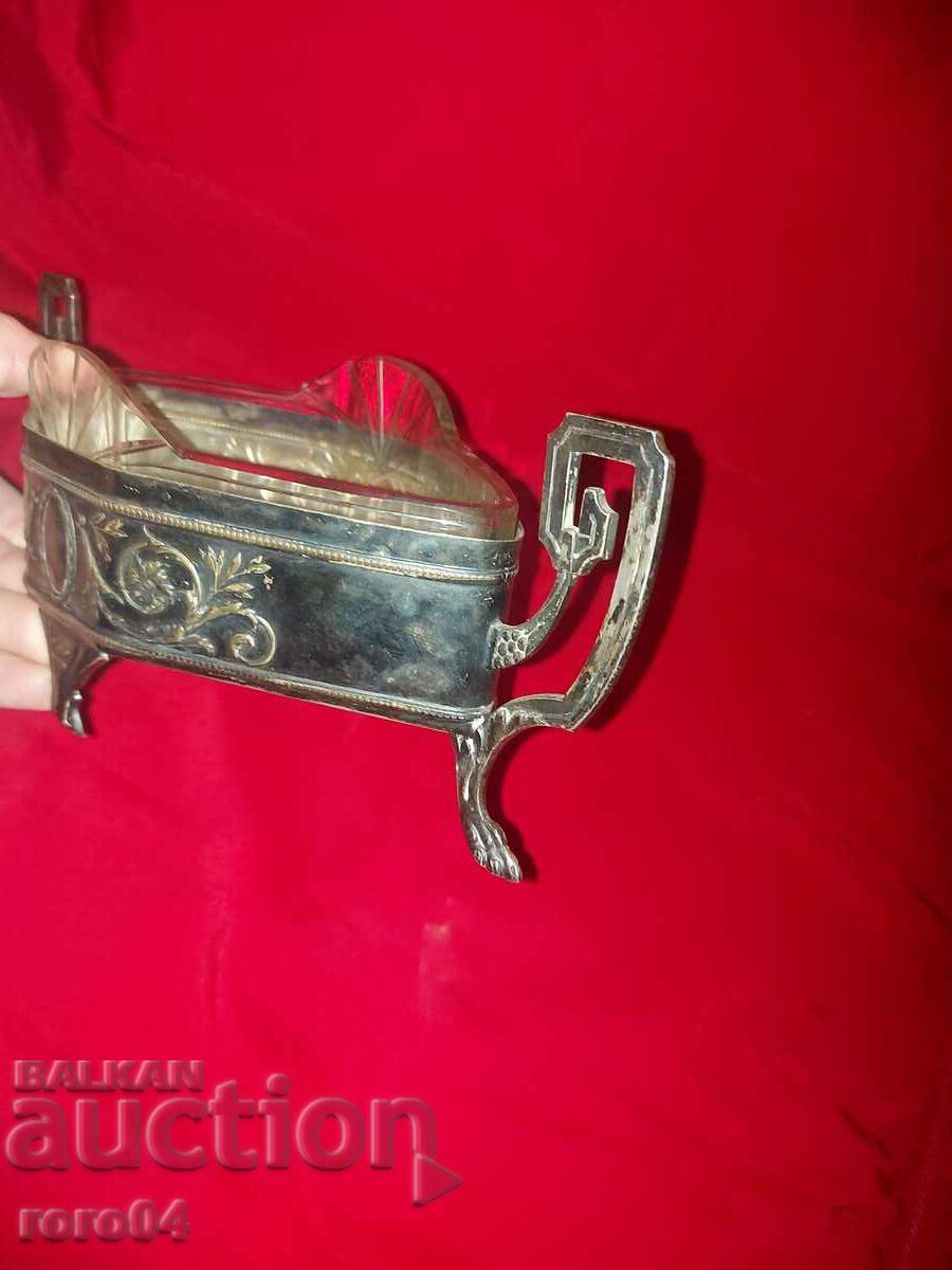 FRUCTIERA - JARDENIERA - 5 FRUCTIERA - JARDENIERA - 5