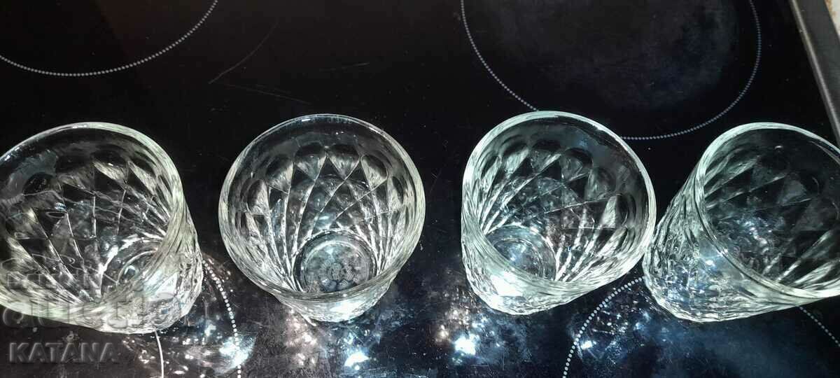 Ochelari vechi cu preț € 3.00 | 5.87 BGN