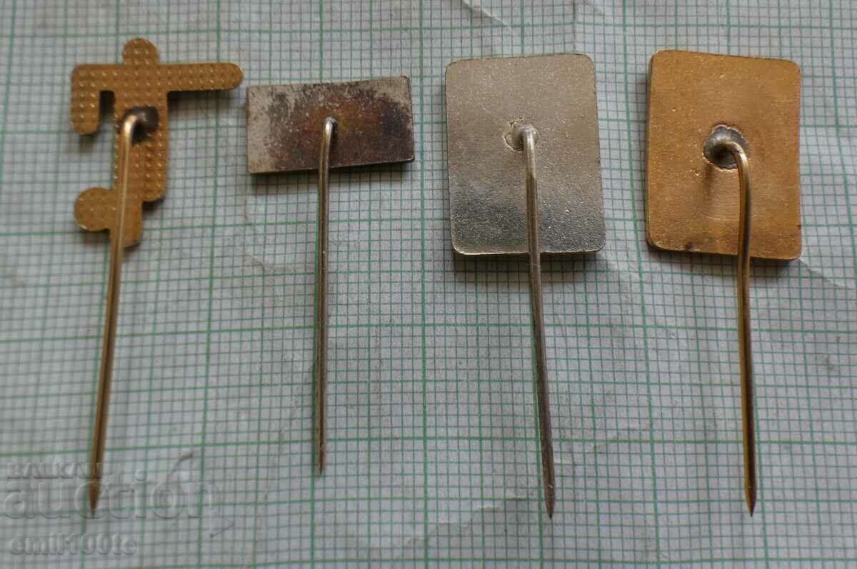 Badges 4 pieces FIFA World Cup Italy 90 - 6 Badges 4 pieces FIFA World Cup Italy 90 - 6