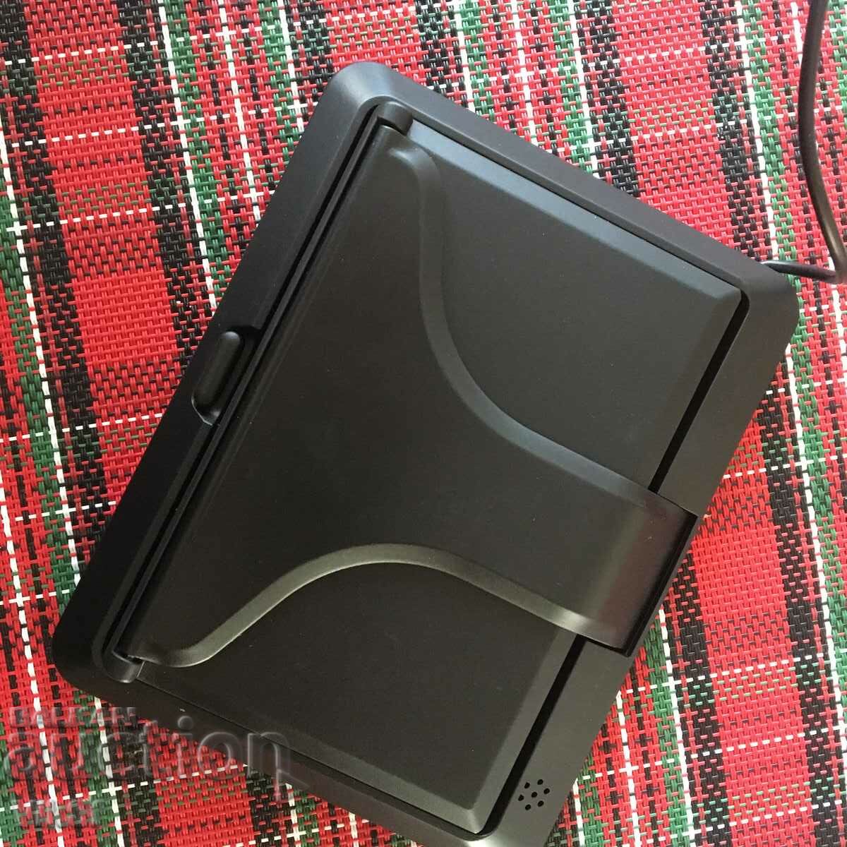 Auction Foldable car monitor, color, for reversing Auction Foldable car monitor, color, for reversing