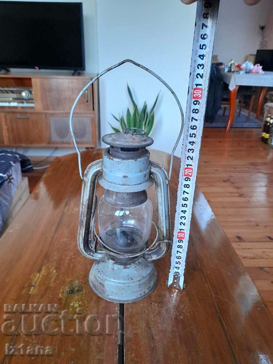 Auction  Old gas fender