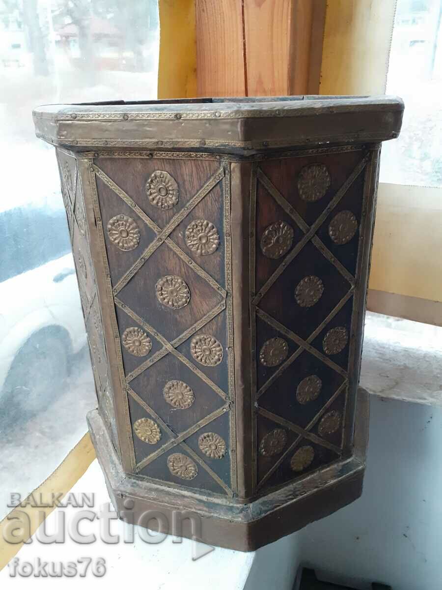 Beautiful old wood and bronze umbrella stand with price 140.00 BGN | € 71.58 Beautiful old wood and bronze umbrella stand with price 140.00 BGN | € 71.58