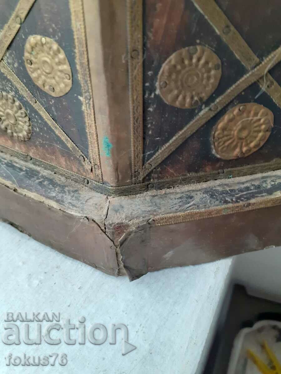 Auction Beautiful old wood and bronze umbrella stand Auction Beautiful old wood and bronze umbrella stand