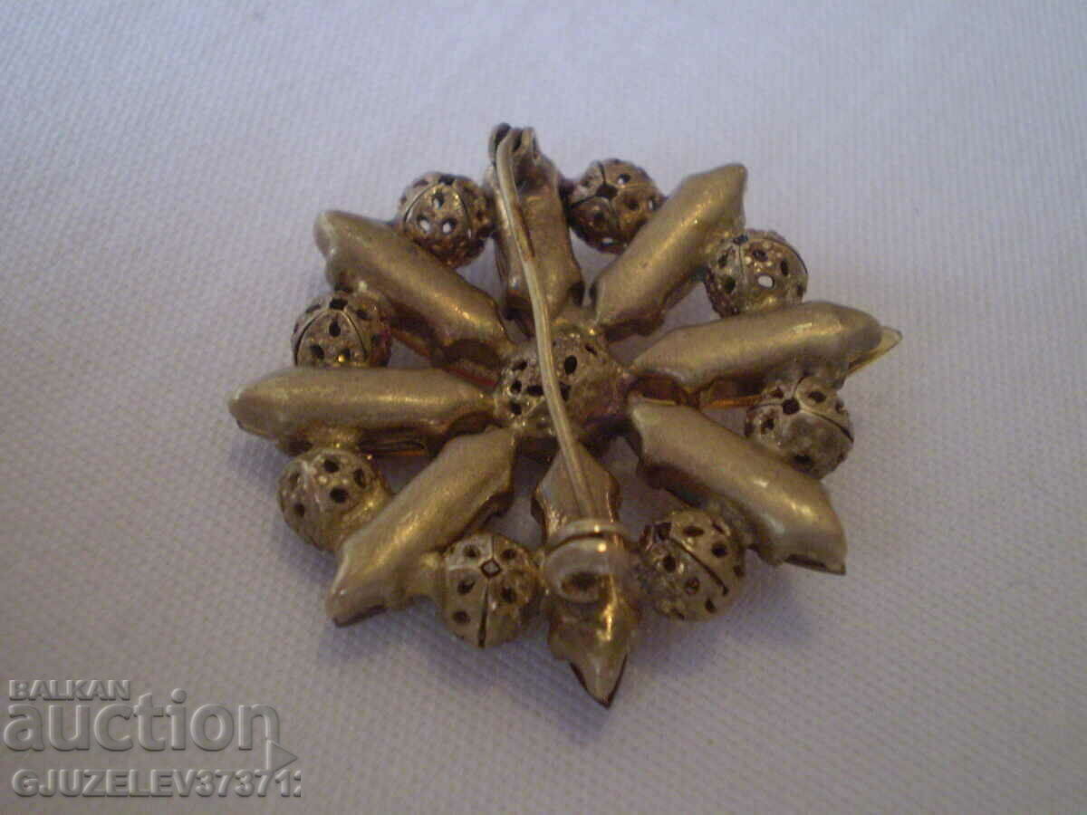 Antique brooch - jewelry Czechoslovakia with price 39.00 BGN | € 19.94
