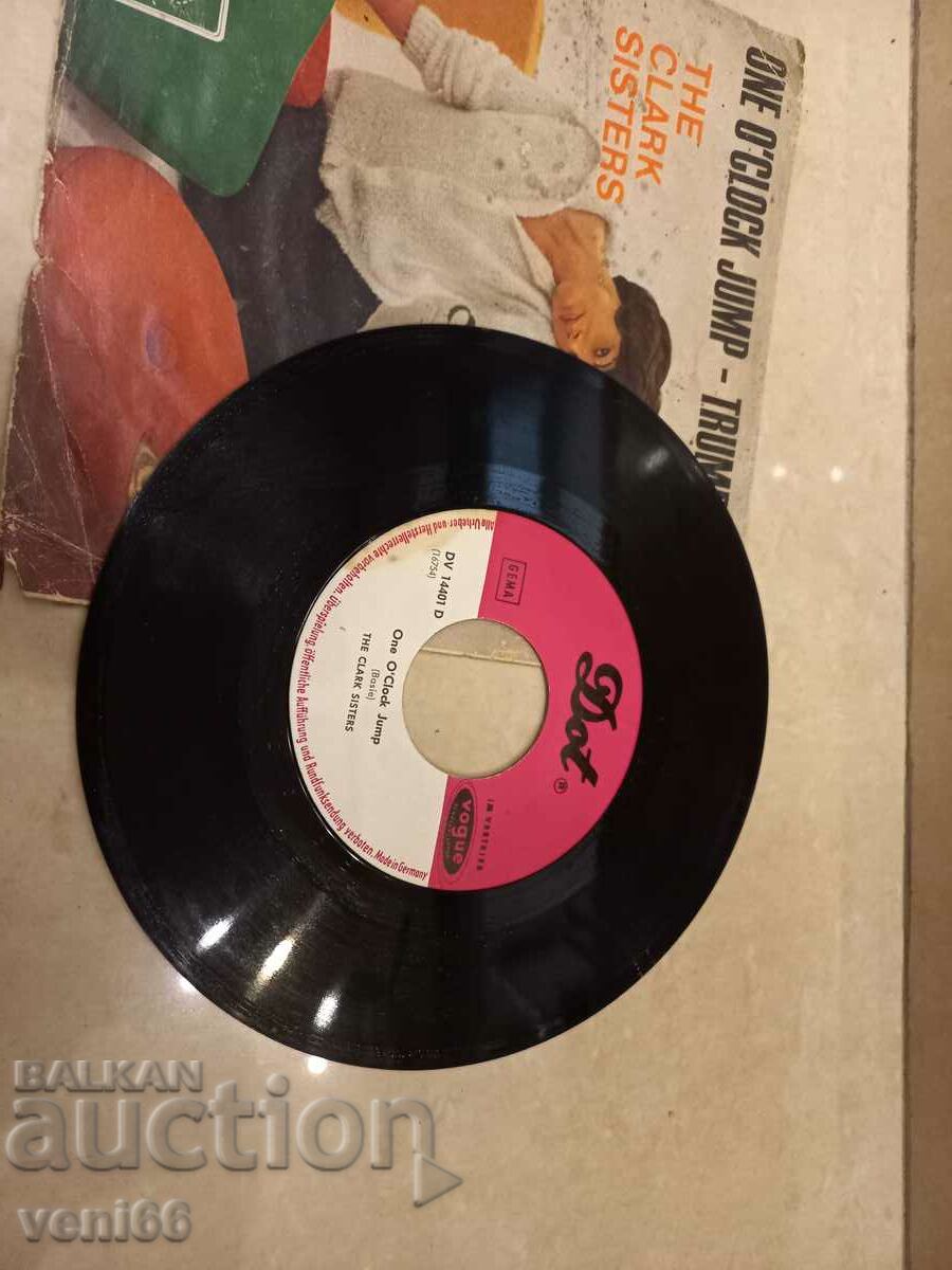 Gramophone record - small format - The Clark Sisters with price 1.00 BGN | € 0.51 Gramophone record - small format - The Clark Sisters with price 1.00 BGN | € 0.51