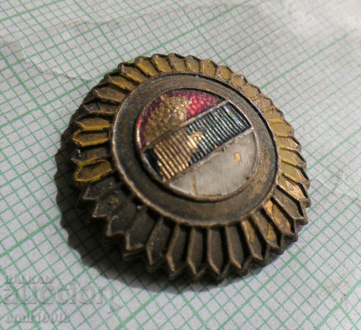 Παράδοση Παλιό Cockade σε κακή κατάσταση Παράδοση Παλιό Cockade σε κακή κατάσταση