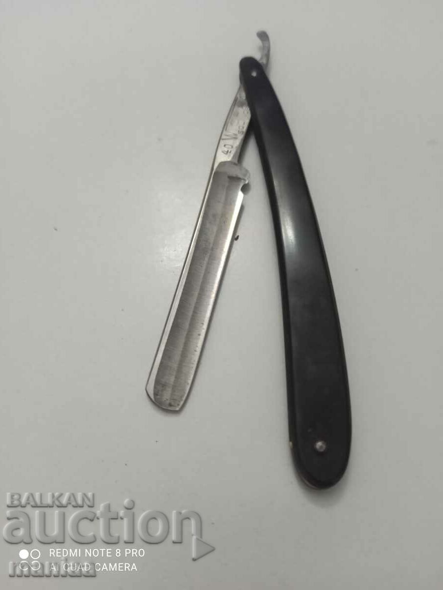 Auction Solingen razor in its original box Auction Solingen razor in its original box