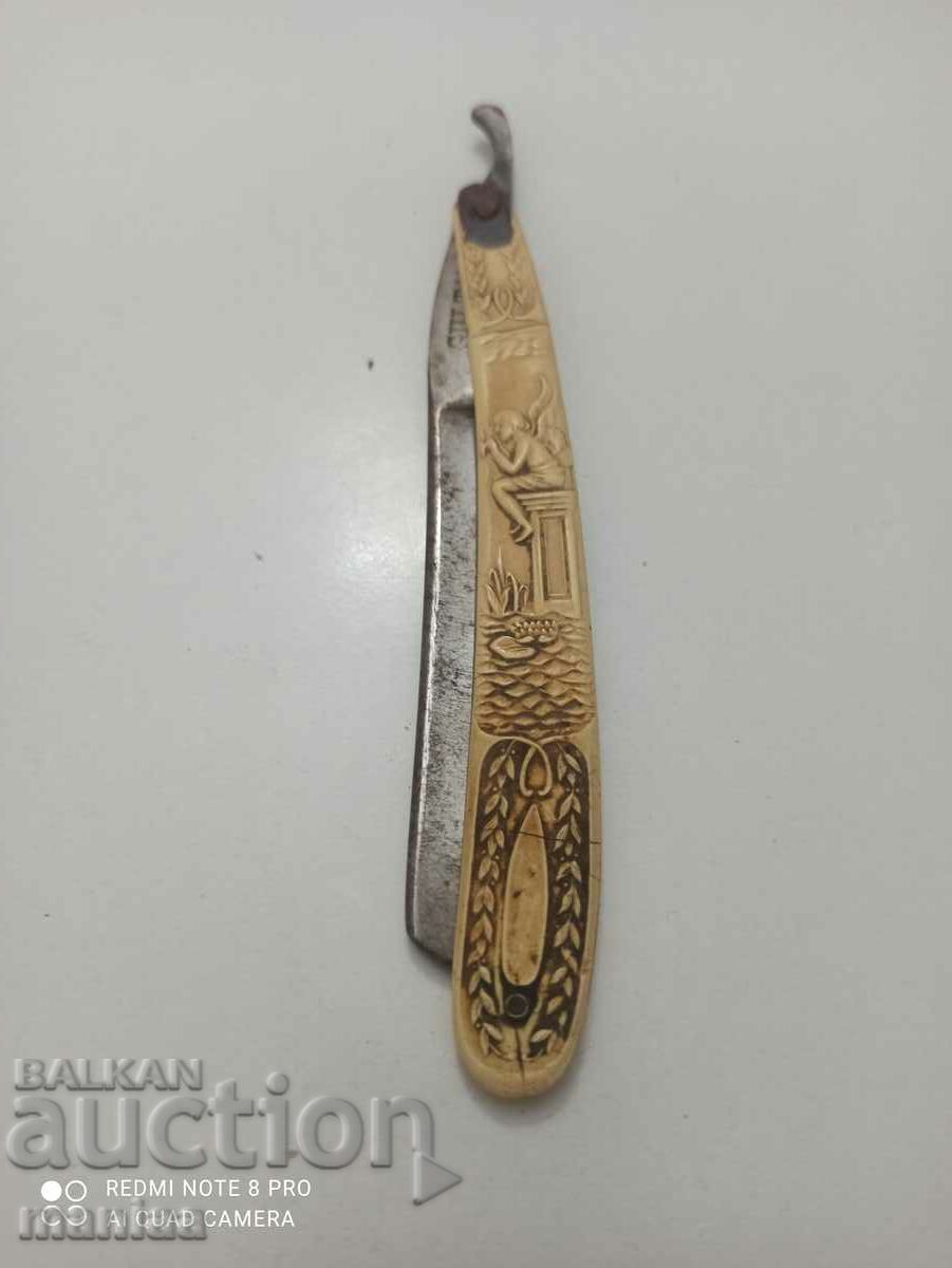Old Ottoman Sultan razor with engravings on the handle