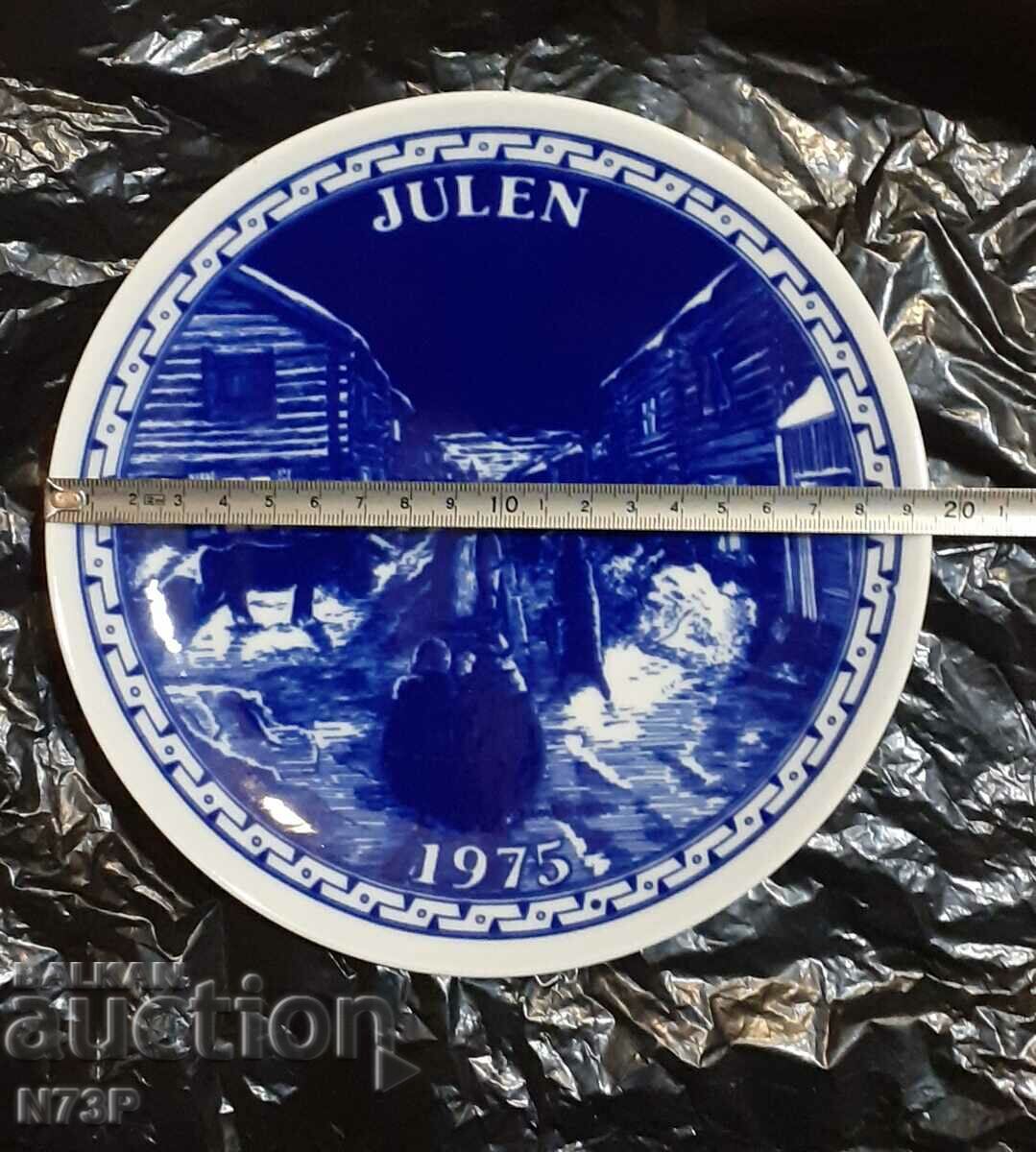 CHRISTMAS PLATE. COLLECTION. SWEDEN. with price 15.00 BGN | € 7.67 CHRISTMAS PLATE. COLLECTION. SWEDEN. with price 15.00 BGN | € 7.67