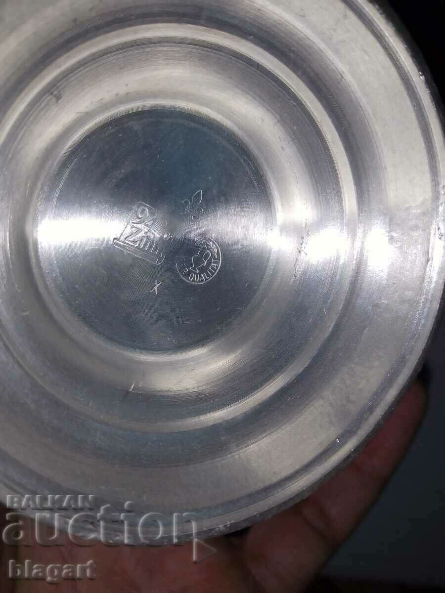 Livrarea Cana, ceașcă-staniu-argint Livrarea Cana, ceașcă-staniu-argint