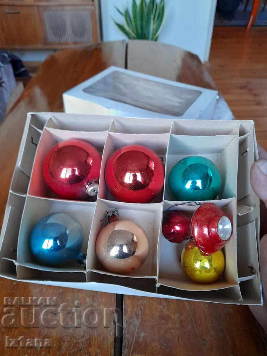 New Year toy, Christmas tree toys with price 70.00 BGN | € 35.79 New Year toy, Christmas tree toys with price 70.00 BGN | € 35.79