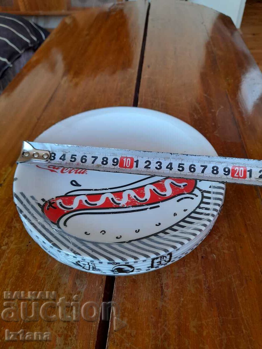 Delivery of Plate, plates of Coca Cola, Coca Cola Delivery of Plate, plates of Coca Cola, Coca Cola