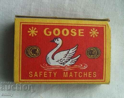 Old full match, matchbox - "Goose"