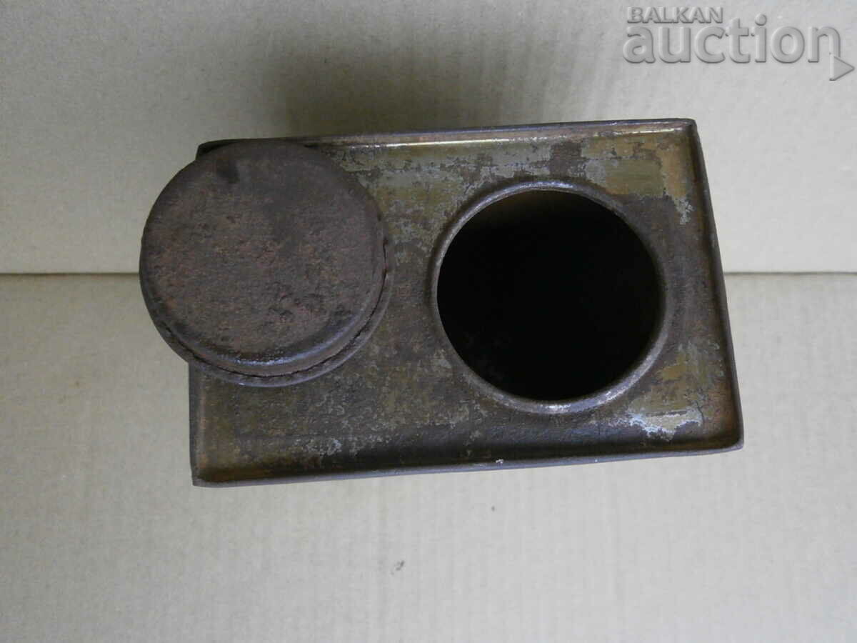 vintage Italian tin can box FERRARI - 6