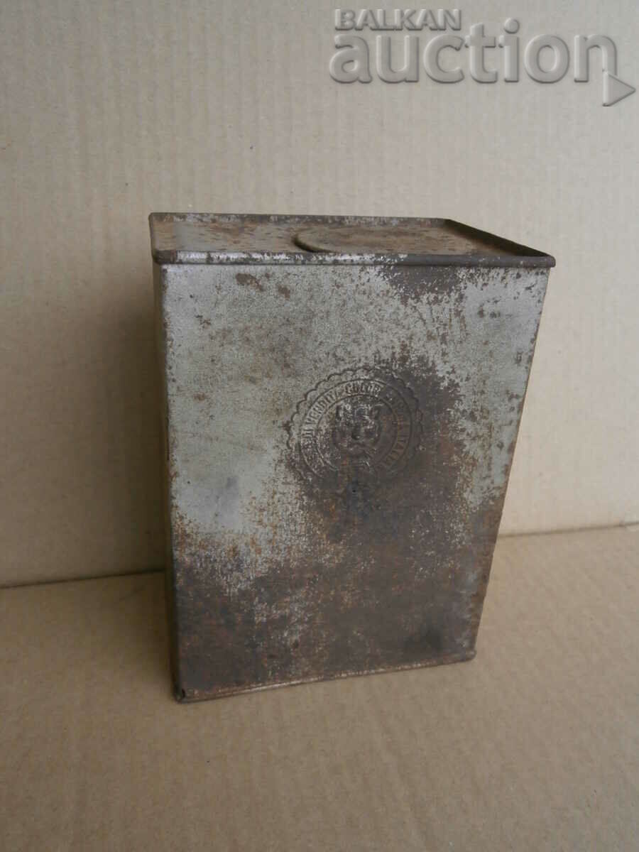 vintage Italian tin COLORI ITALIANI tin box with price 61.00 BGN | € 31.19 vintage Italian tin COLORI ITALIANI tin box with price 61.00 BGN | € 31.19