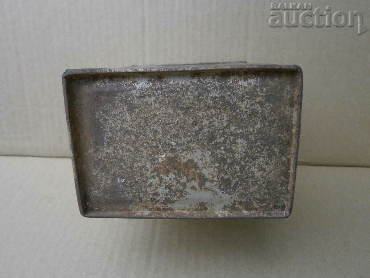 vintage Italian tin COLORI ITALIANI tin box - 5 vintage Italian tin COLORI ITALIANI tin box - 5