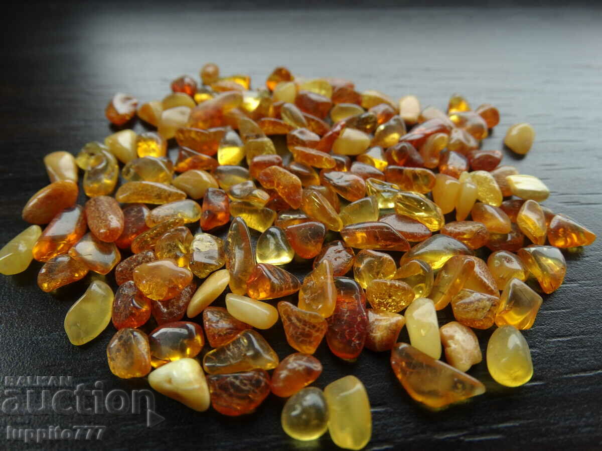 38.85 ct natural Baltic amber lot 100+ with price 55.00 BGN | € 28.12 38.85 ct natural Baltic amber lot 100+ with price 55.00 BGN | € 28.12