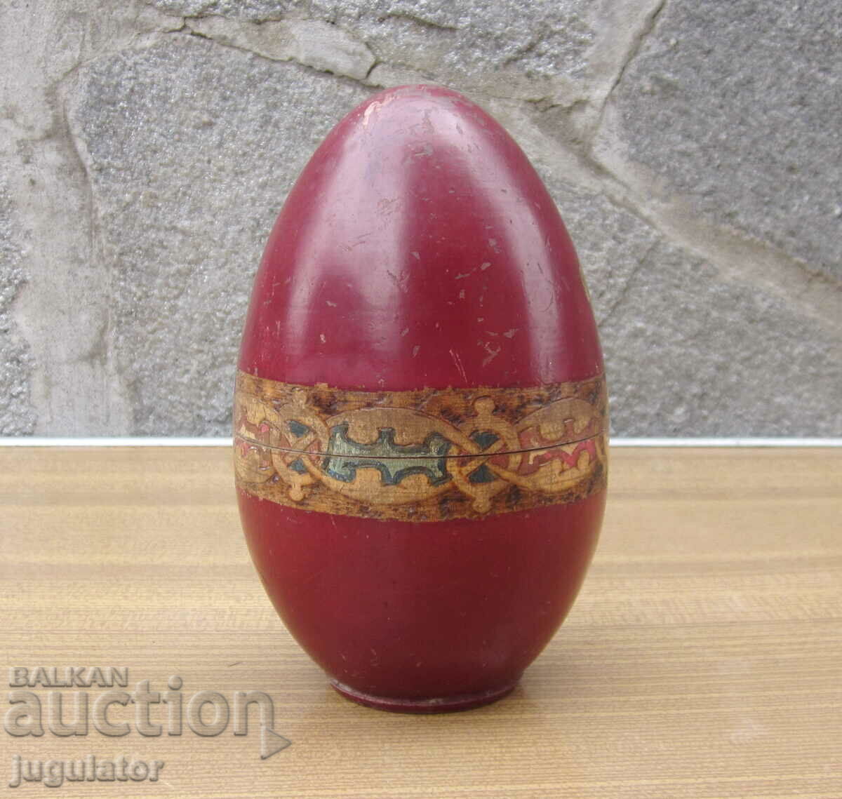 Auction old Bulgarian folklore wooden Easter egg box Auction old Bulgarian folklore wooden Easter egg box