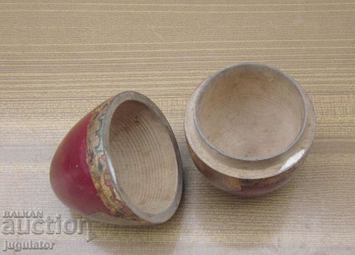 old Bulgarian folklore wooden Easter egg box - 7 old Bulgarian folklore wooden Easter egg box - 7
