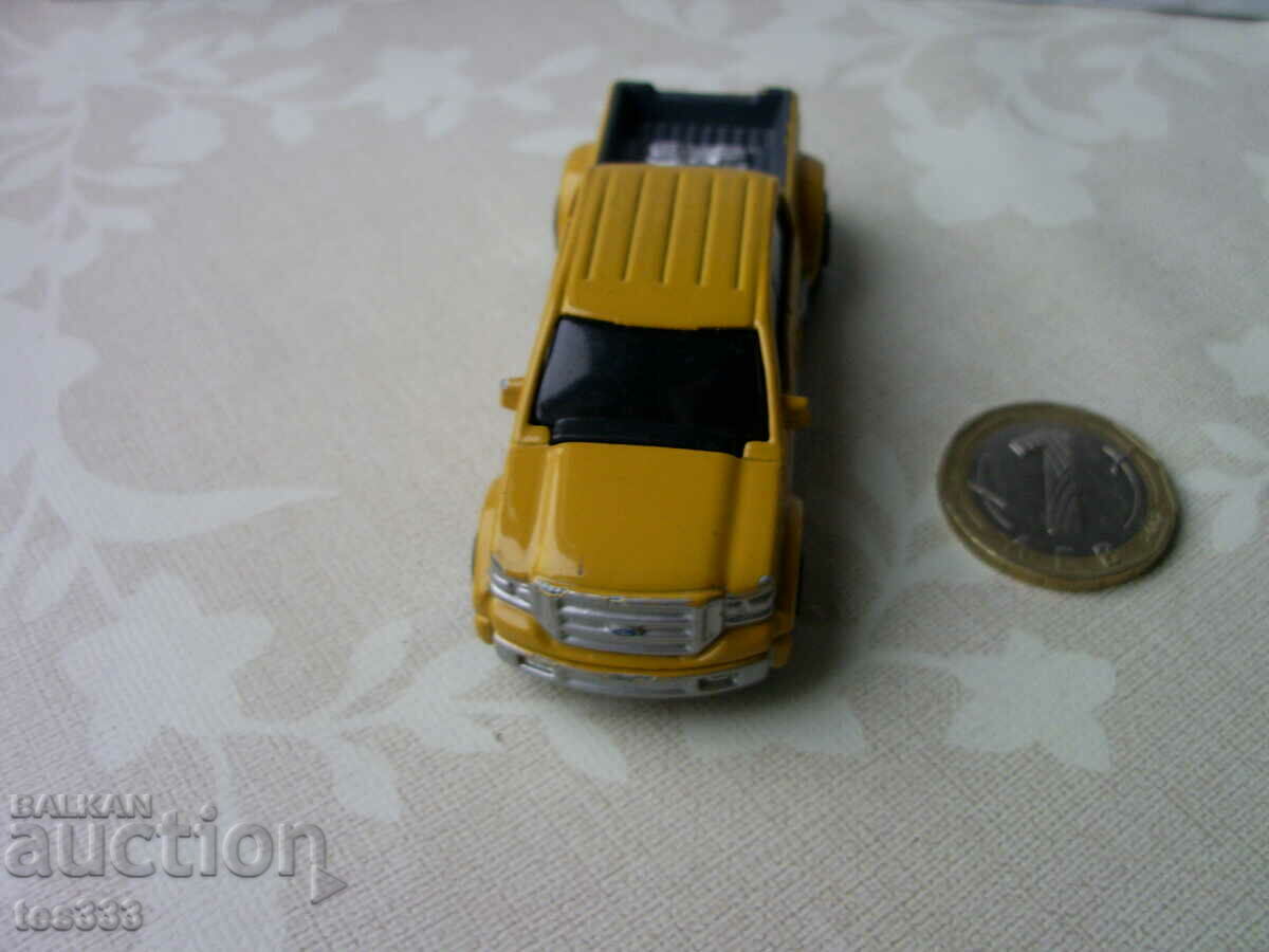 Maisto Ford Mighty F-350 China - 5 Maisto Ford Mighty F-350 China - 5