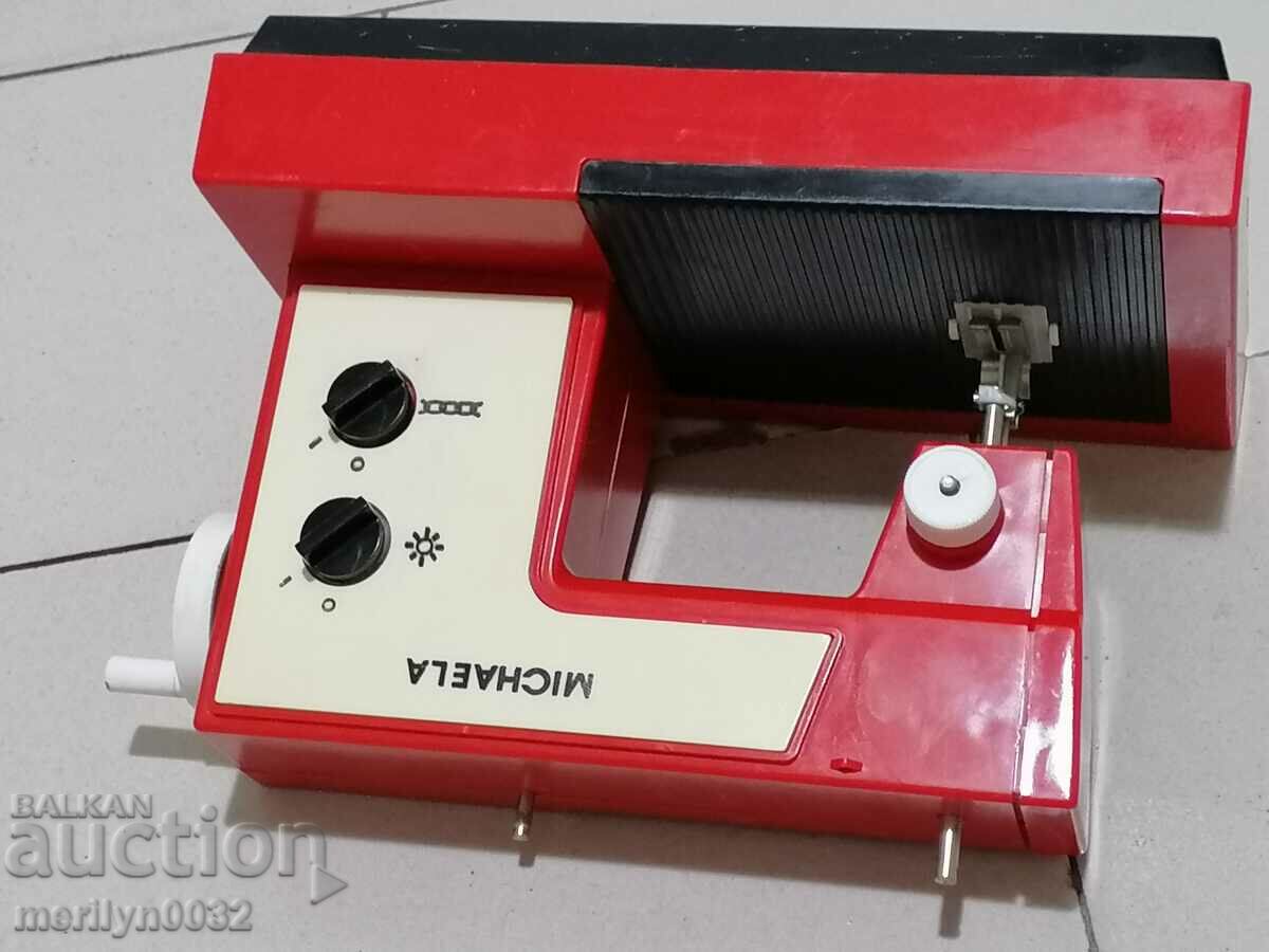 Child sewing machine, toy with price 59.00 BGN | € 30.17 Child sewing machine, toy with price 59.00 BGN | € 30.17