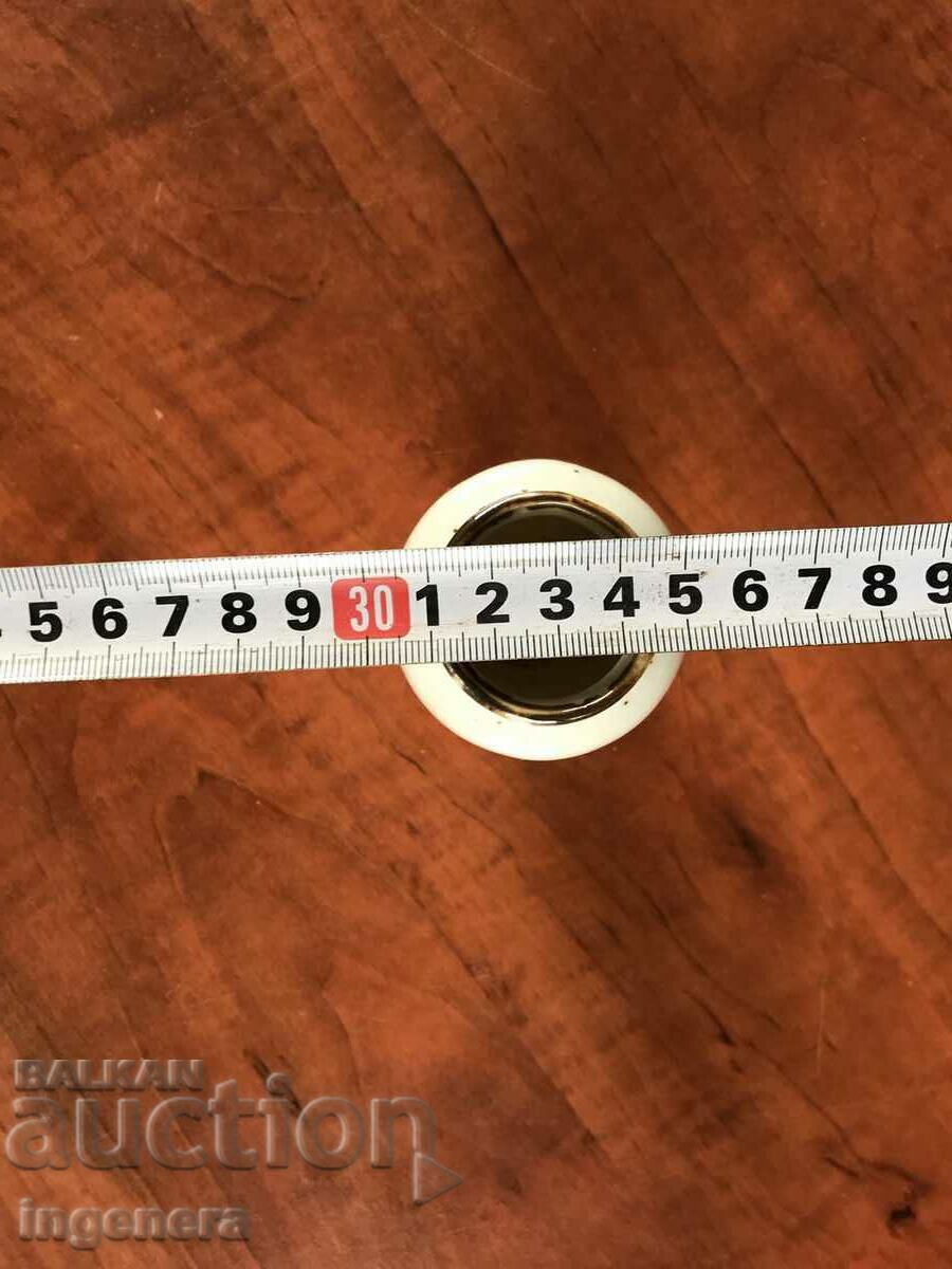 PORCELAIN VASE - 6 PORCELAIN VASE - 6