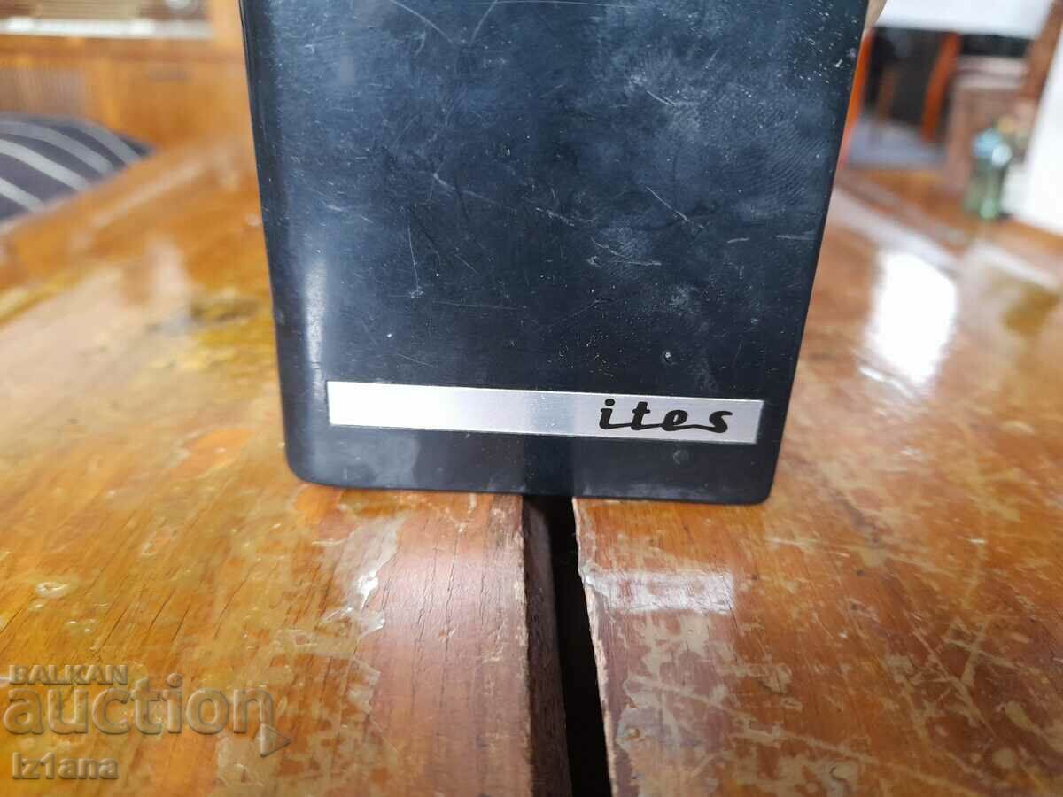 Ites old fan with price 20.00 BGN | € 10.23 Ites old fan with price 20.00 BGN | € 10.23