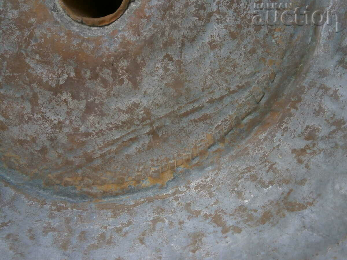 Delivery of Old copper wine funnel copper Delivery of Old copper wine funnel copper