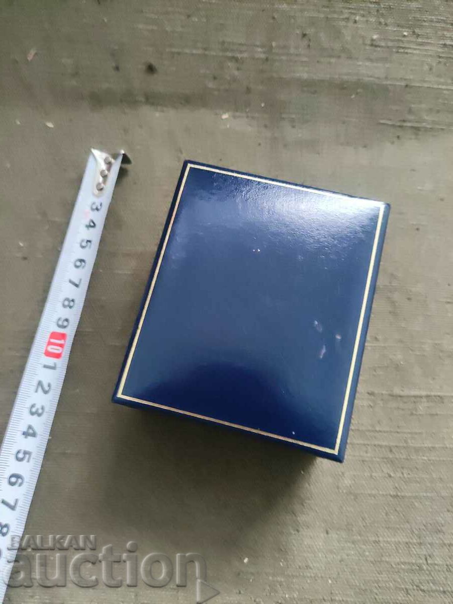 Licitație Ceas caz Licitație Ceas caz