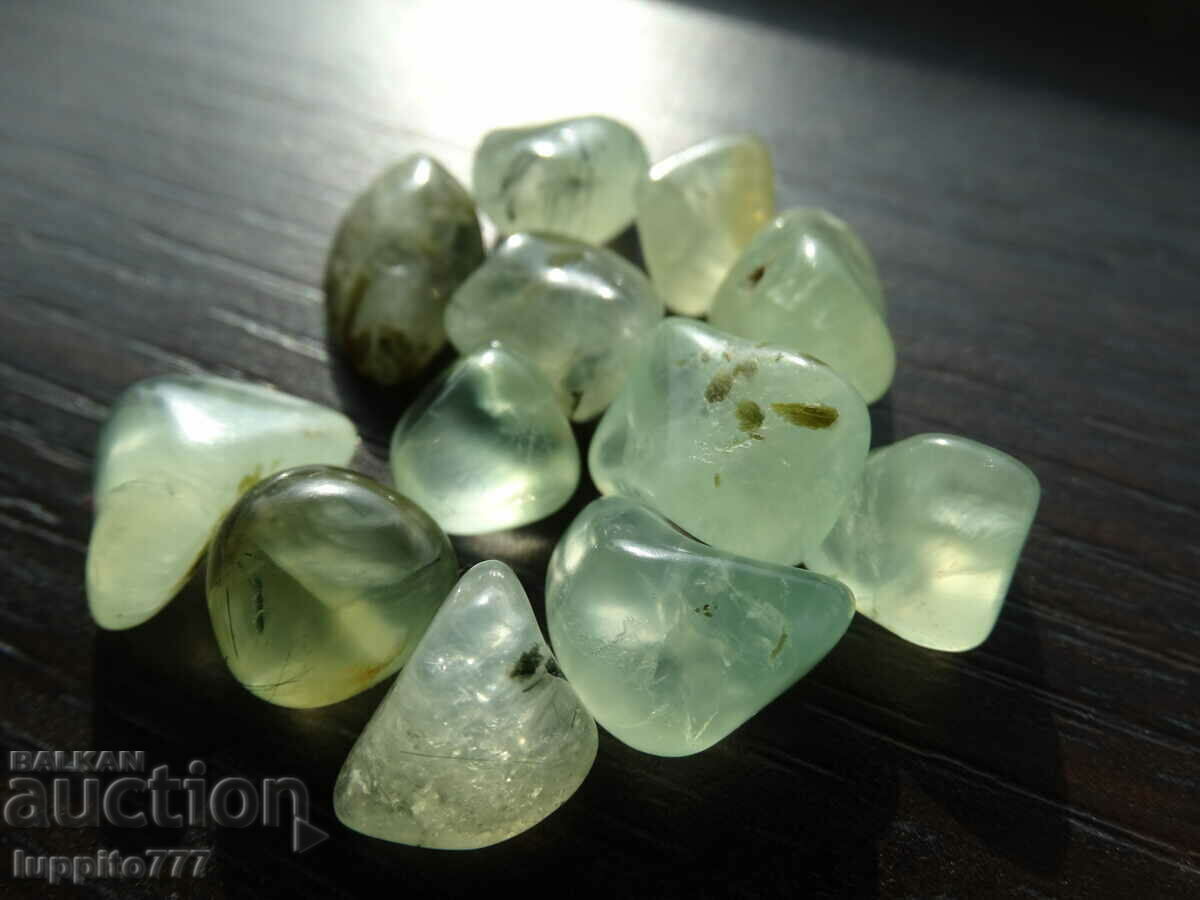 Δημοπρασία 121,35 ct φυσικός πφρενίτης παρτίδα 12 τεμ. Δημοπρασία 121,35 ct φυσικός πφρενίτης παρτίδα 12 τεμ.