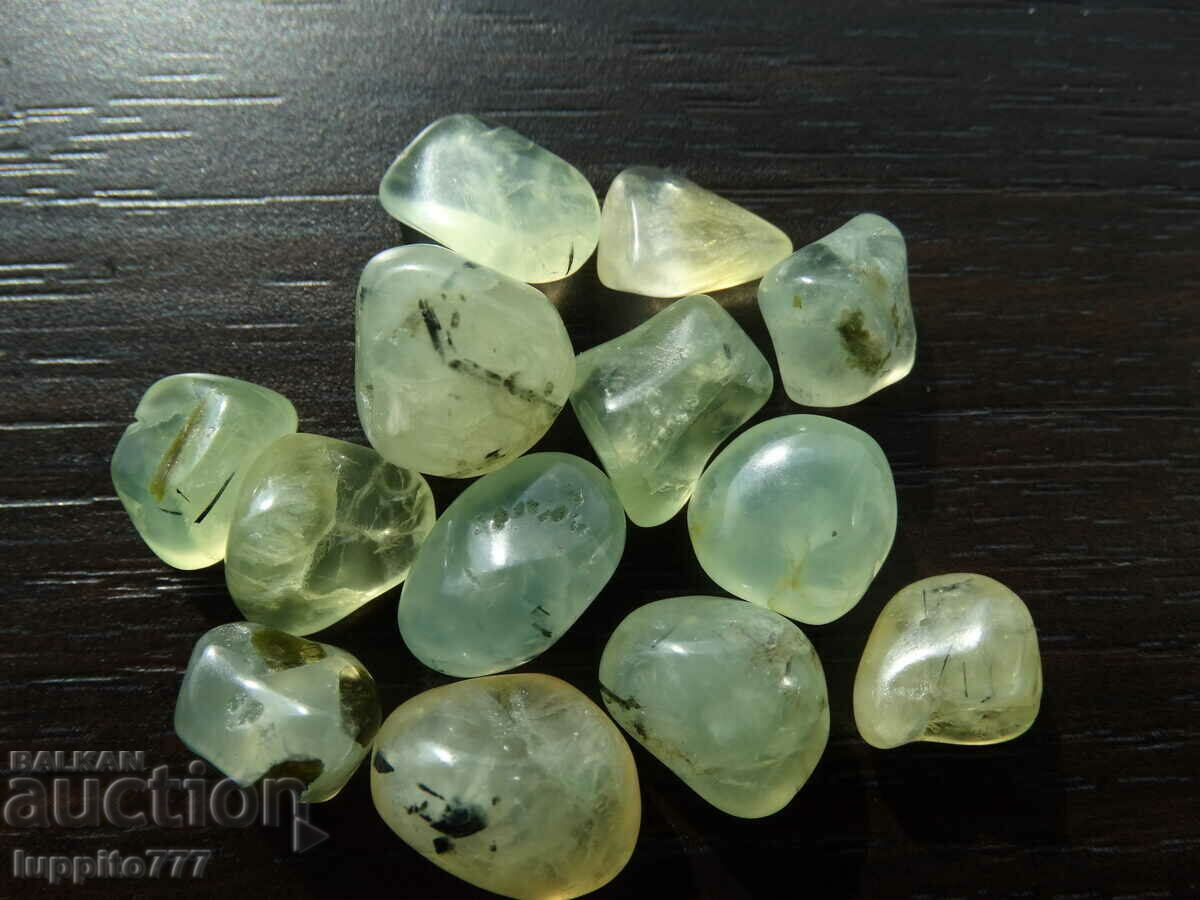 122.40 ct natural pfrenite lot 13 pcs. with price 59.99 BGN | € 30.67 122.40 ct natural pfrenite lot 13 pcs. with price 59.99 BGN | € 30.67