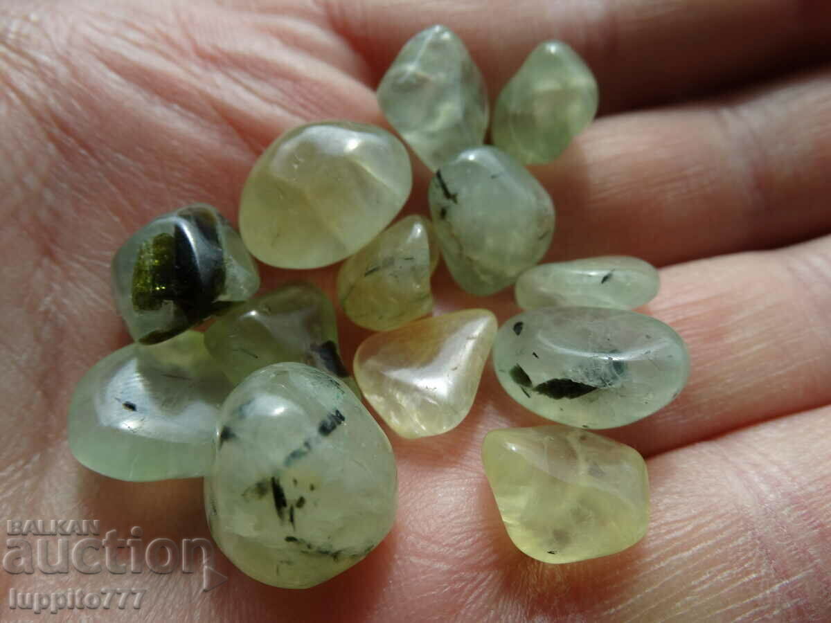 Delivery of 122.40 ct natural pfrenite lot 13 pcs. Delivery of 122.40 ct natural pfrenite lot 13 pcs.