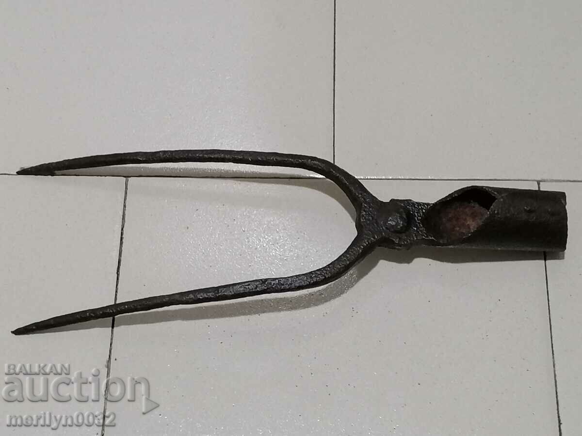 Double tooth, villa for sugar beet extraction, stew iron with price 43.00 BGN | € 21.99 Double tooth, villa for sugar beet extraction, stew iron with price 43.00 BGN | € 21.99