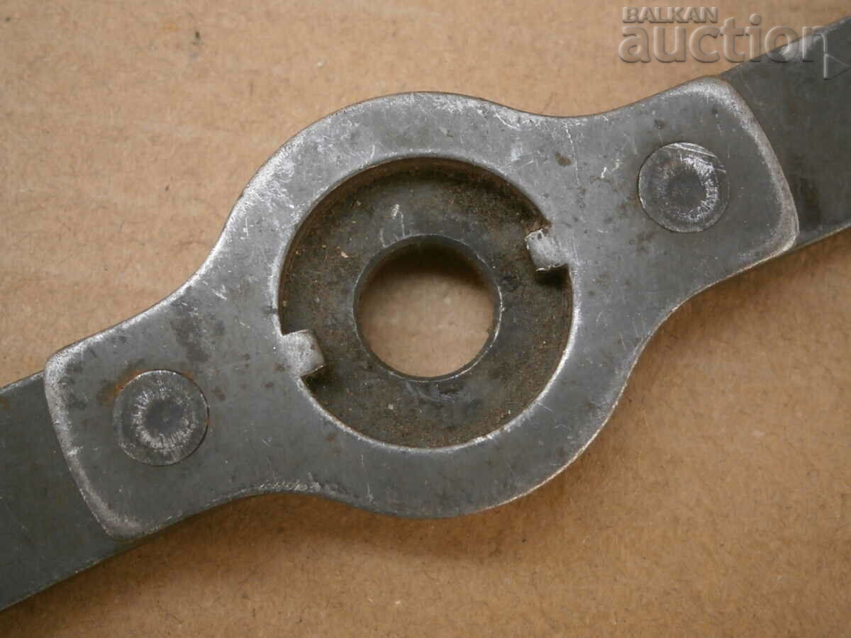 vintage wrench tool bicycle wheel with price 21.00 BGN | € 10.74 vintage wrench tool bicycle wheel with price 21.00 BGN | € 10.74