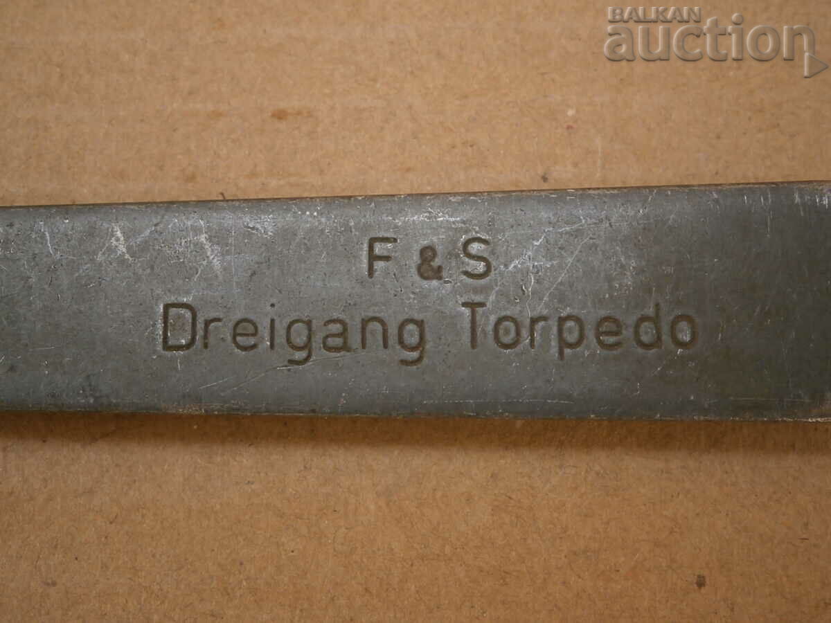 vintage wrench tool bicycle wheel - 7 vintage wrench tool bicycle wheel - 7