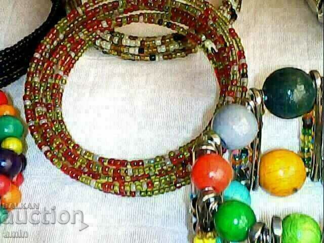 Licitație multă brățări margele este alte 01st