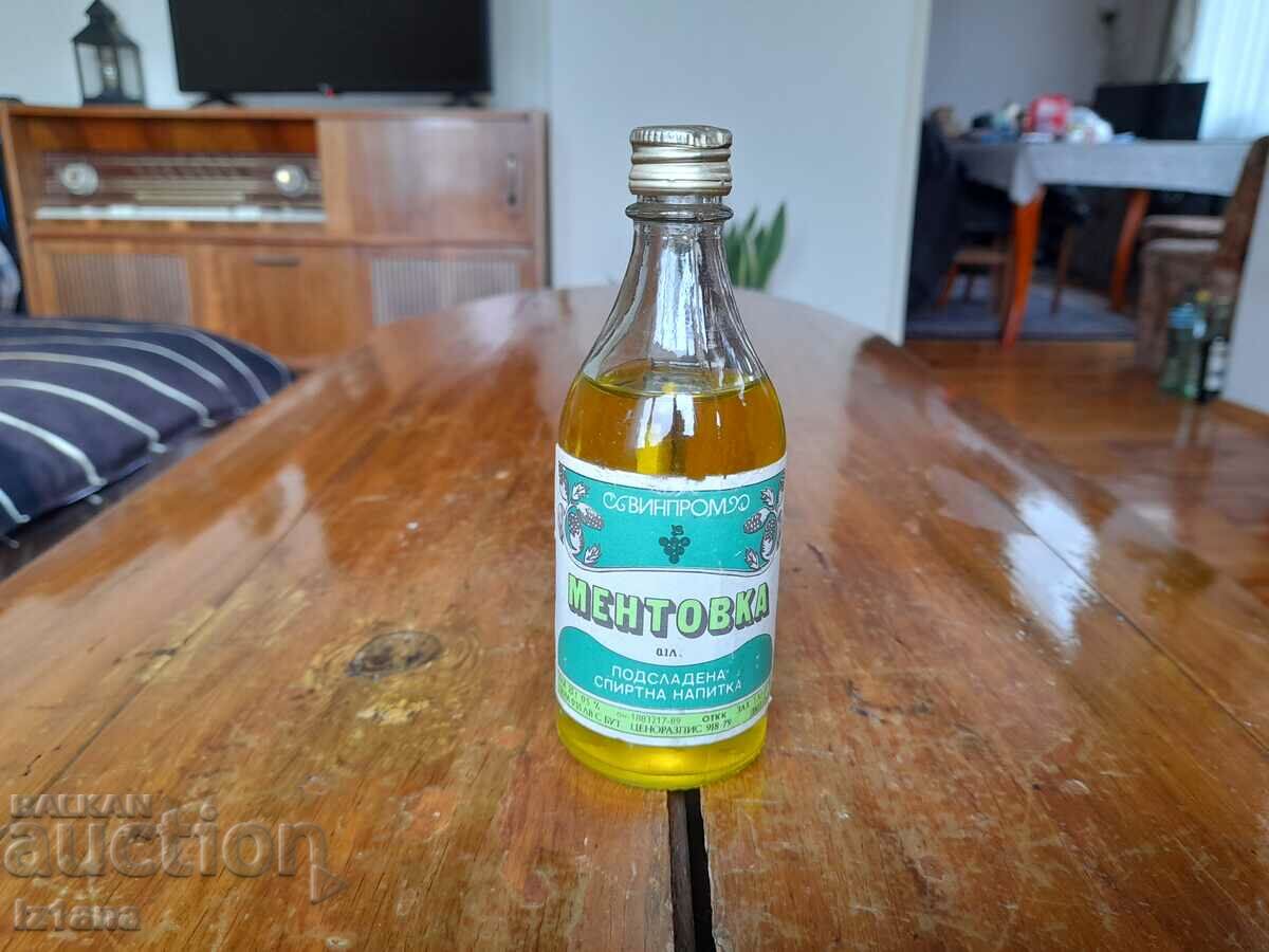An old bottle of Mentovka