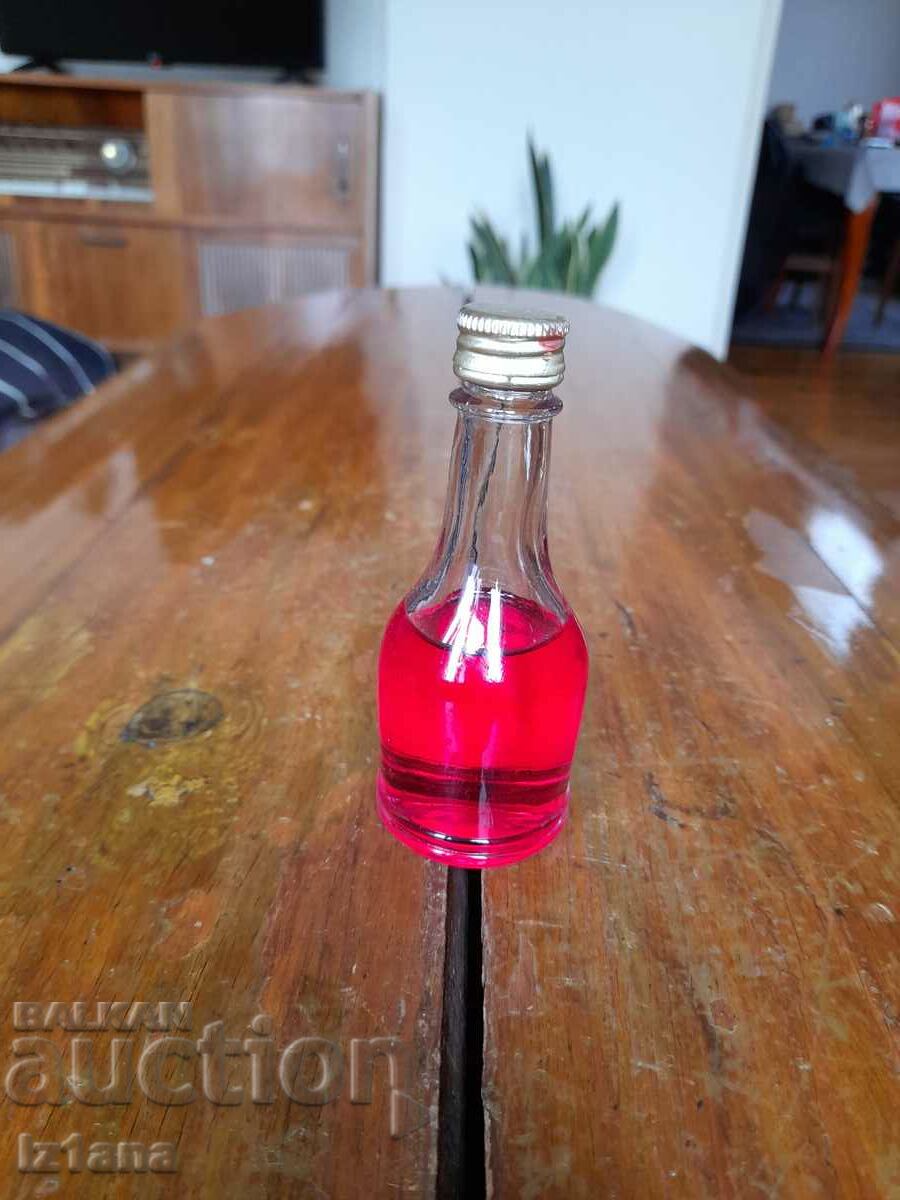 Auction Old bottle of Liqueur Rosa Auction Old bottle of Liqueur Rosa