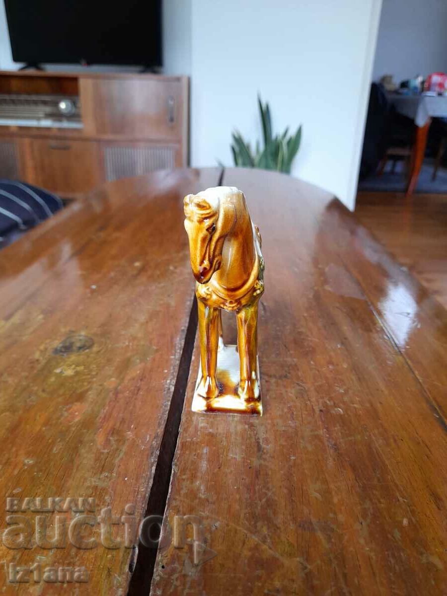 Παλιό πορσελάνινο ειδώλιο αλόγου με τιμή 45.00 BGN | € 23.01 Παλιό πορσελάνινο ειδώλιο αλόγου με τιμή 45.00 BGN | € 23.01