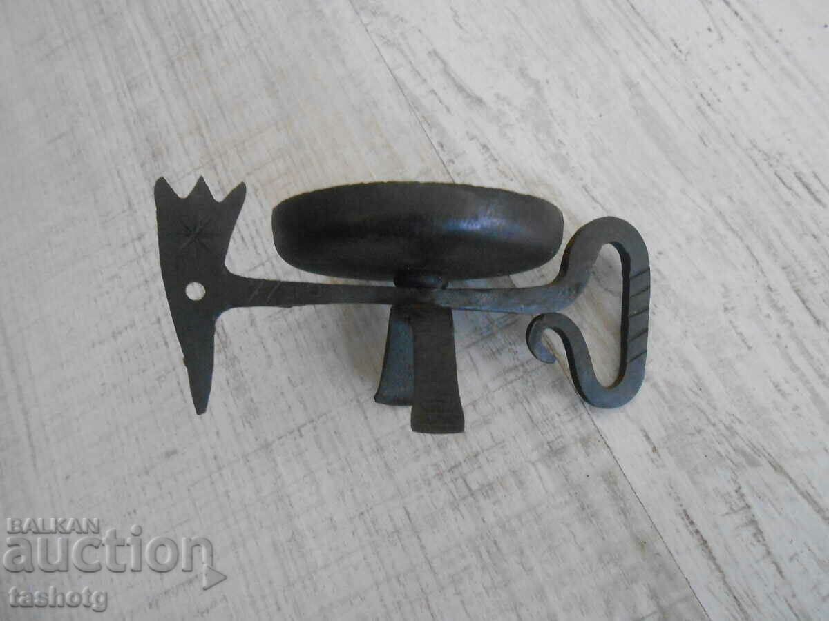 BEAUTIFUL WROUGHT IRON CANDLESTICK !!! ROOSTER! with price 19.00 BGN | € 9.71