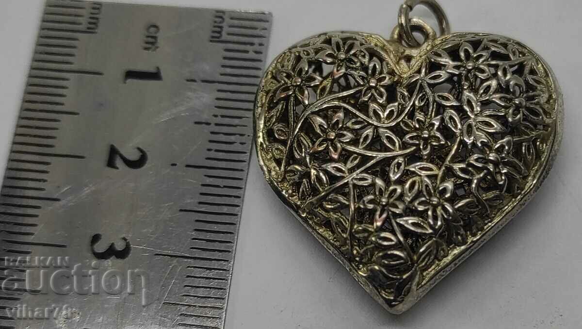 Silver pendant with price 64.99 BGN | € 33.23 Silver pendant with price 64.99 BGN | € 33.23