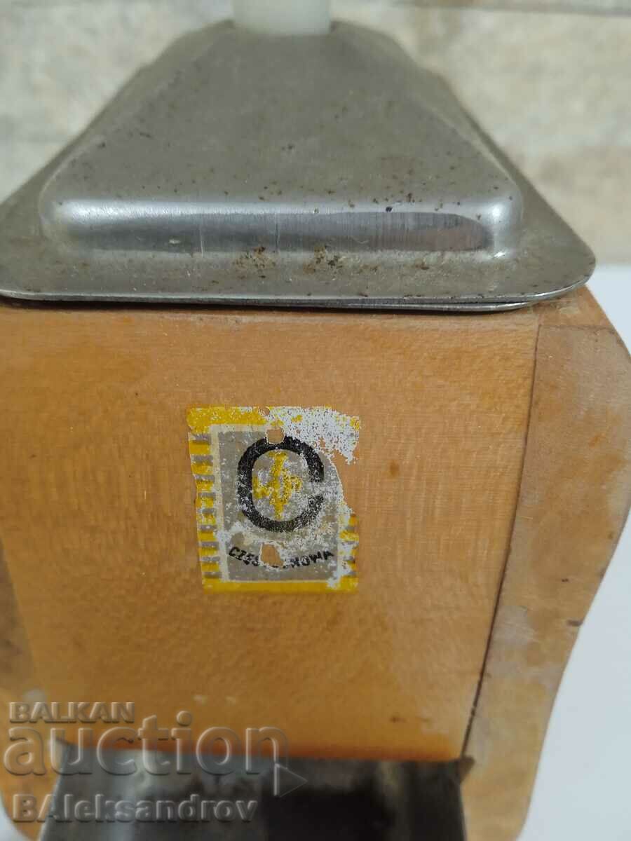 Auction  An old mill