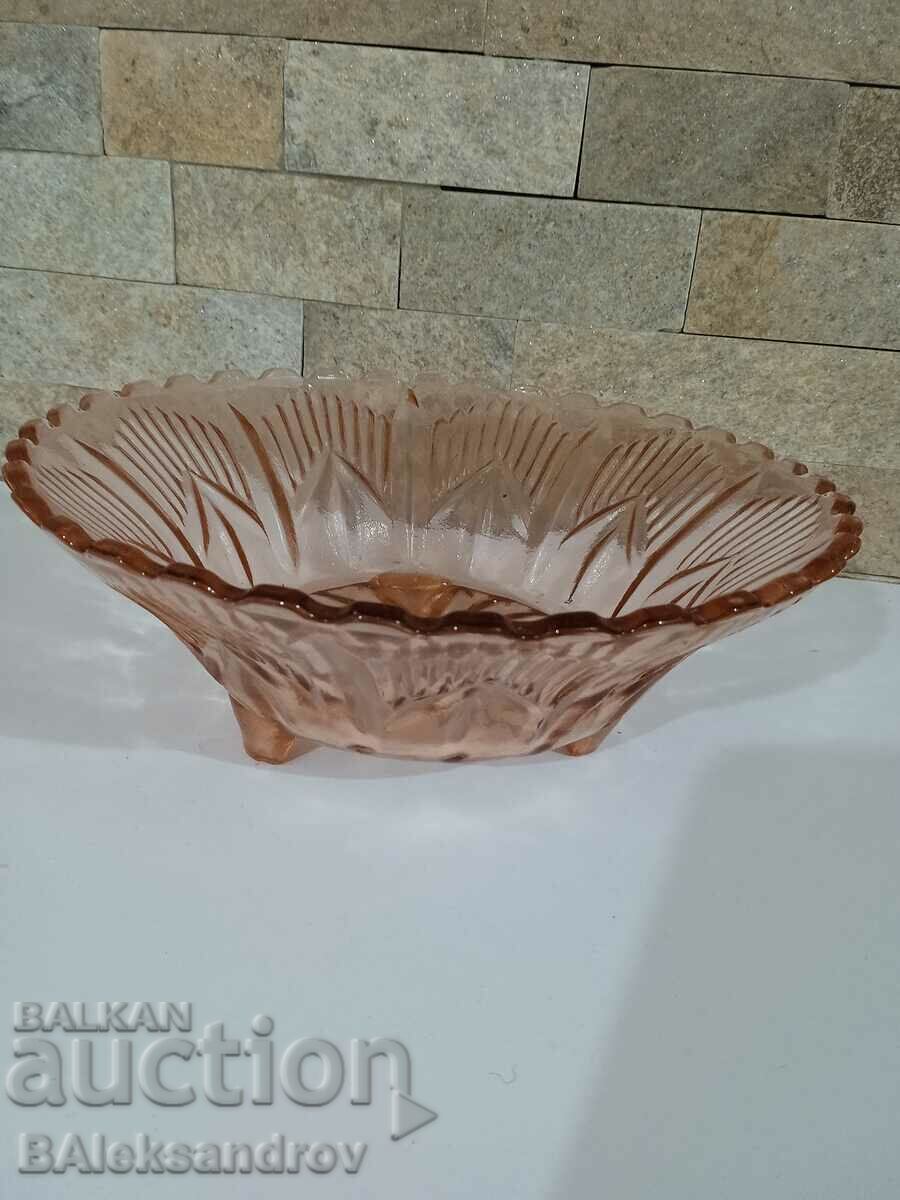 Auction Colored glass bowl with feet Auction Colored glass bowl with feet