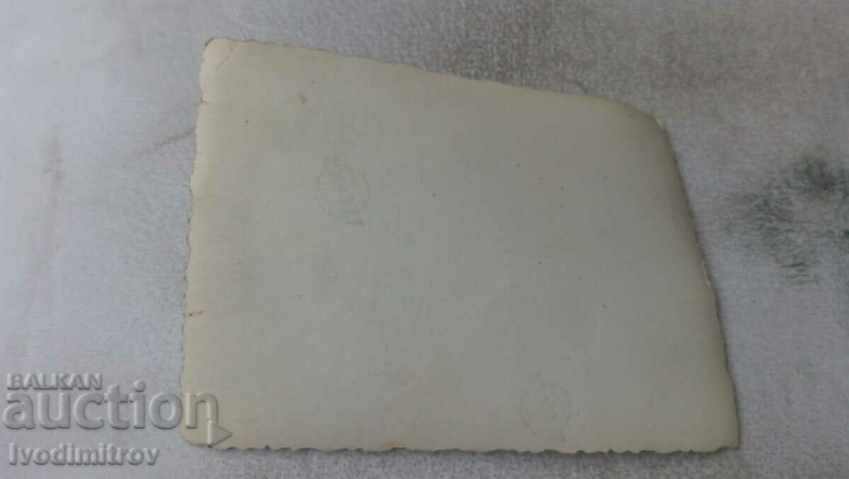 Photo Red Cross girls in the school yard with price 1.45 BGN | € 0.74 Photo Red Cross girls in the school yard with price 1.45 BGN | € 0.74