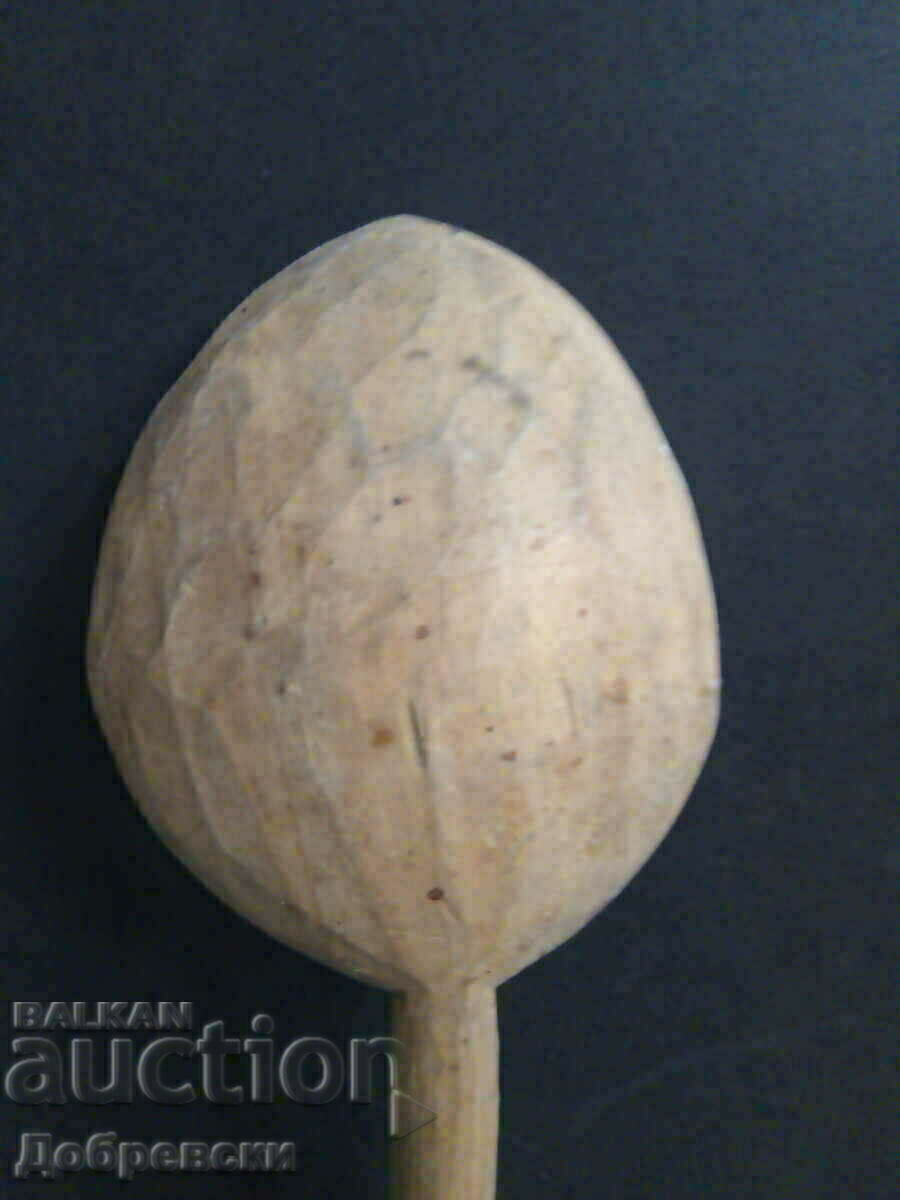 Auction Very old wooden spoon ladle Auction Very old wooden spoon ladle