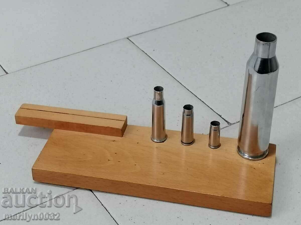 A set of cartridges, a sample cartridge case, a demonstration model with price 38.00 BGN | € 19.43 A set of cartridges, a sample cartridge case, a demonstration model with price 38.00 BGN | € 19.43