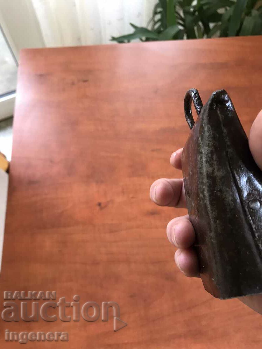 Auction COTTON CHAN TUMBELEK Auction COTTON CHAN TUMBELEK