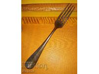 ANTIQUE ARISTOCRATIC THICK SILVER PLATED FORK MARKING
