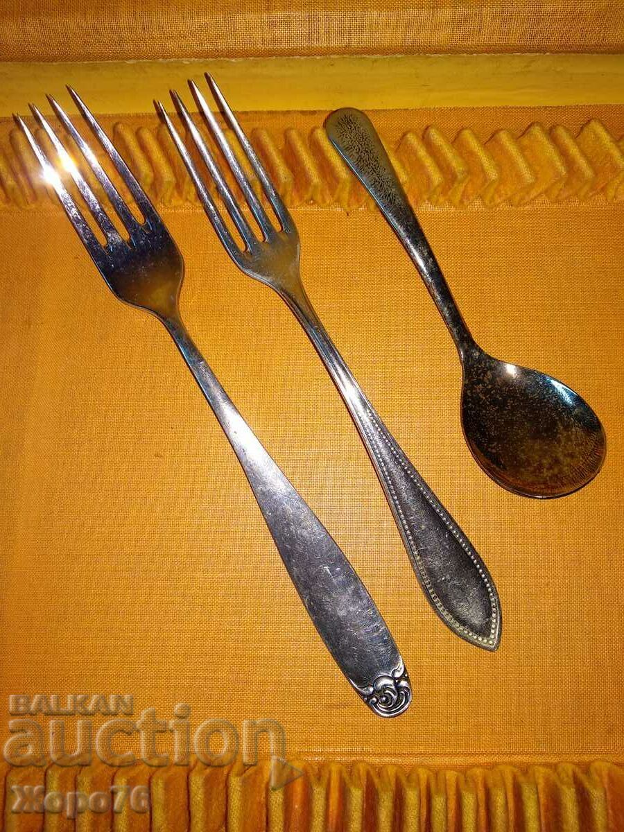 LOT OF 2 SILVER PLATED FORKS and SILVER PLATED SPOON - BONUS